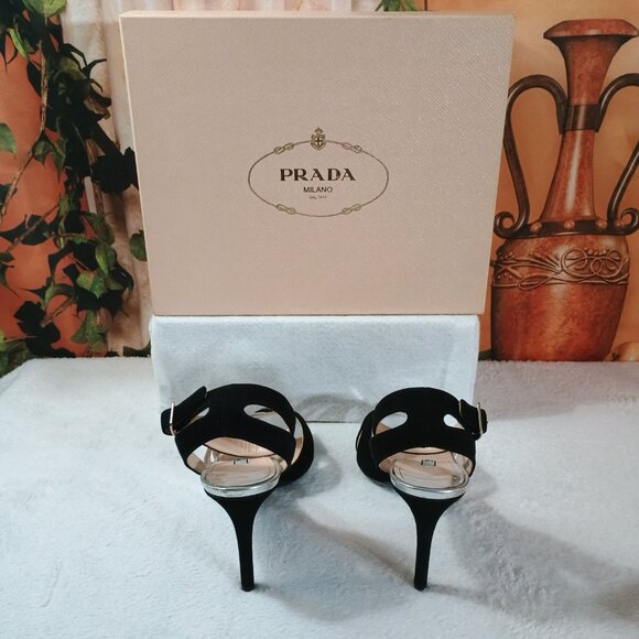 Prada Size 40 Black & Silver Iconic "Lip" Design Ankle Strap Heels - Picture 2 of 7